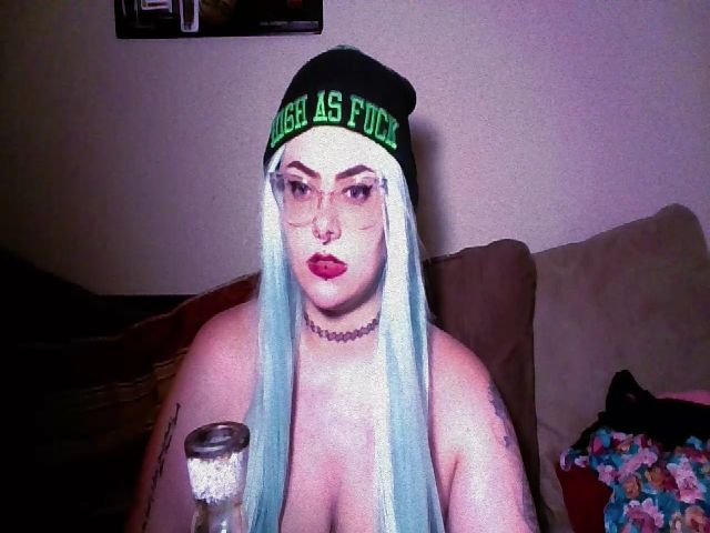 Live sex webcam photo for Merma1d #256185472