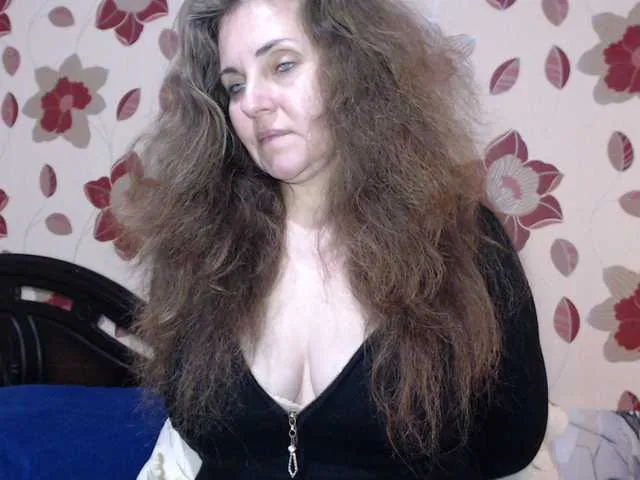 Live sex webcam photo for -Alyonushka- #241431412