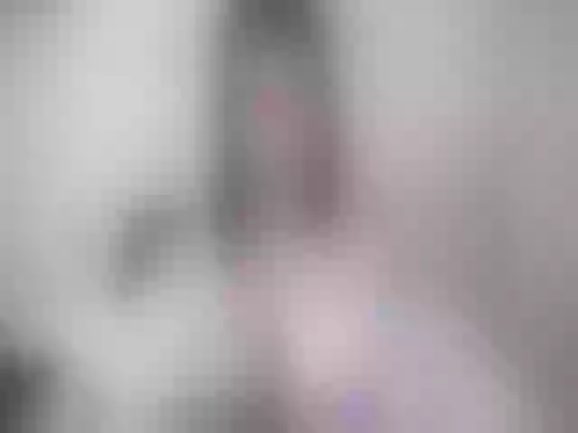 Live sex webcam photo for Mymysterryy24 #264042596