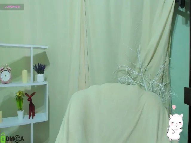 Live sex webcam photo for Gloria_grey_ #258827940