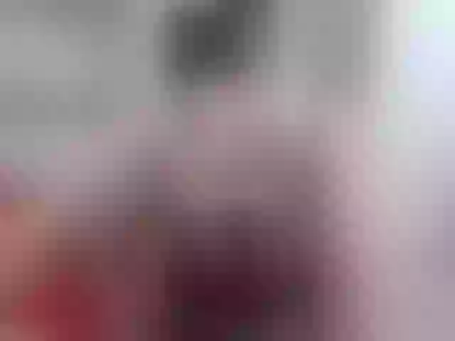 Live sex webcam photo for JullieMilf #252571865