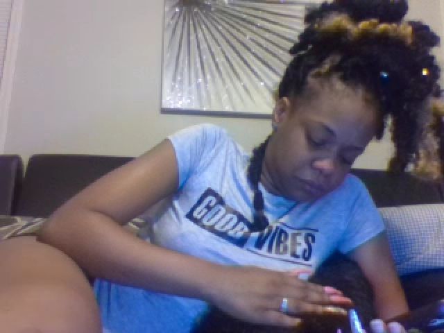 Live sex webcam photo for BeautifulKash #255203581