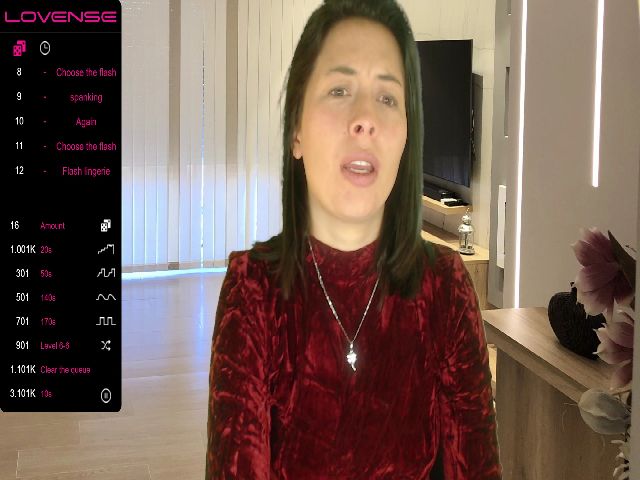 Live sex webcam photo for Melanny_69 #261984237