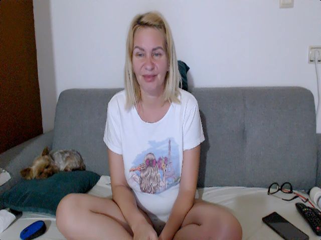 Live sex webcam photo for Stephycute #257730639