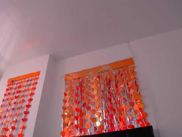 Live sex webcam photo for taylorhard #242349319