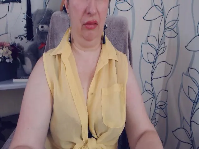 Live sex webcam photo for DepravedMadam #252731694