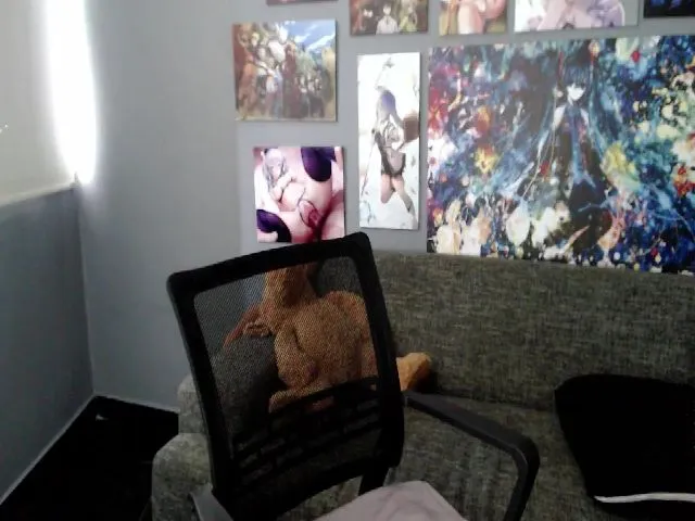 Live sex webcam photo for Jade_leon_ #256052282