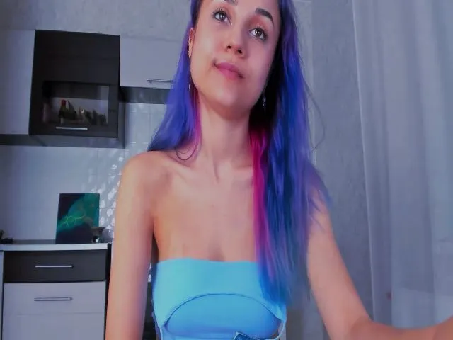 Live sex webcam photo for PurpleJuno #254933611