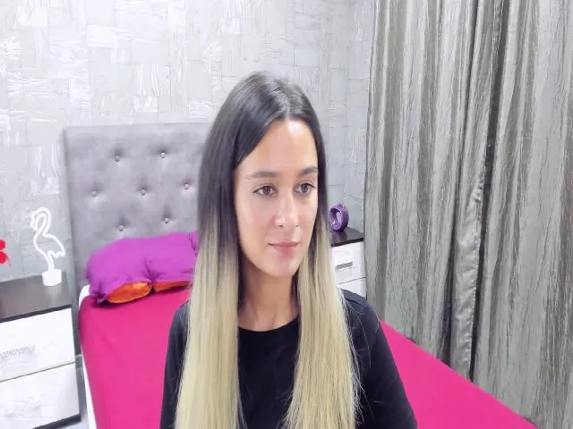 Live sex webcam photo for EllaFresh #262871845