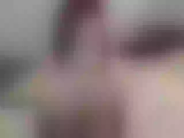 Live sex webcam photo for Ashleygirl358 #259658918