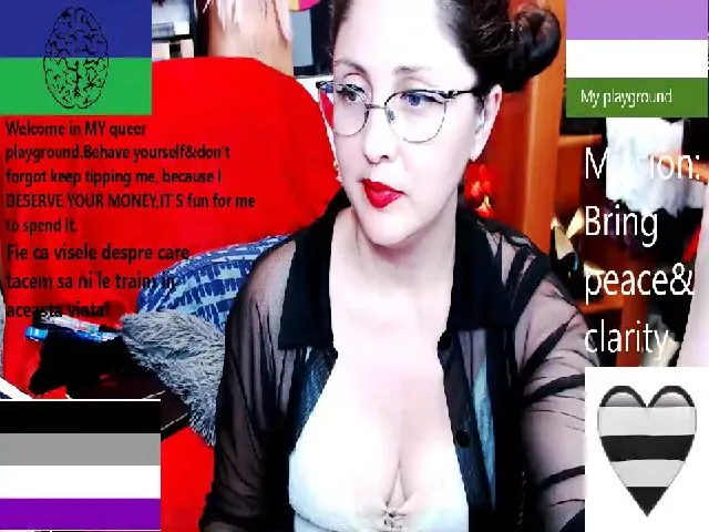 Live sex webcam photo for ImperatrizaS #262272148