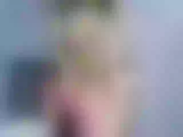 Live sex webcam photo for RubyFlame3 #252372368