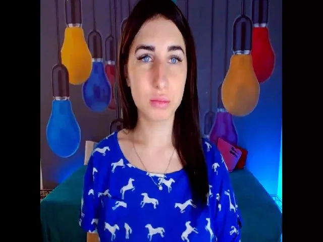 Live sex webcam photo for Izabel_J_ #259771327