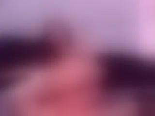 Live sex webcam photo for AngelaMyst #287940083