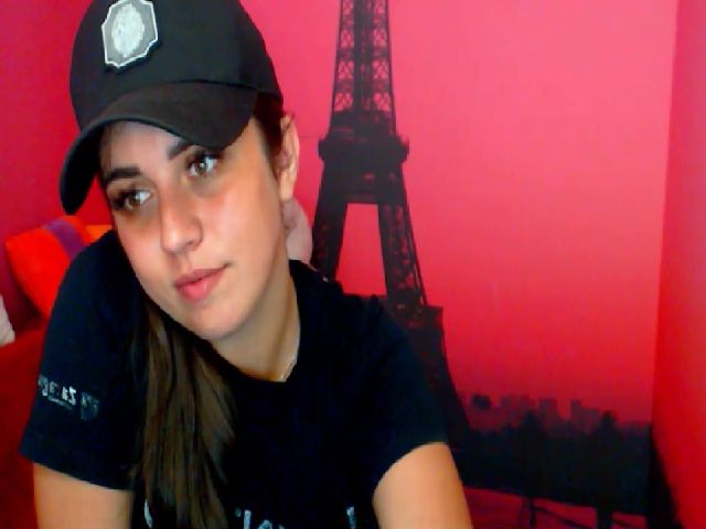 Live sex webcam photo for JordanFrank #256825686