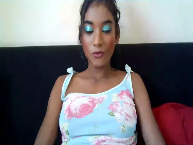 Live sex webcam photo for dirtyrissa69 #261994072