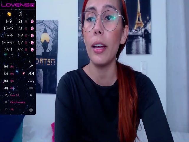 Live sex webcam photo for Alessiafioore #254564602