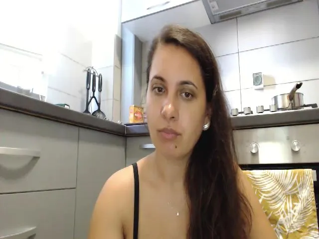 Live sex webcam photo for SweetJeniffer #260512232