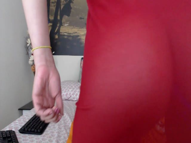 Live sex webcam photo for AikoTailor #287876193