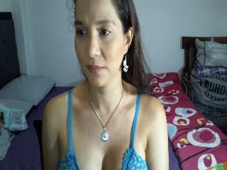 Live sex webcam photo for Sofiahenao #251661824