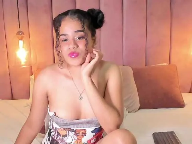 Live sex webcam photo for GenesisWals #242598877