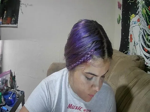 Live sex webcam photo for Lilmisspurp #253309949