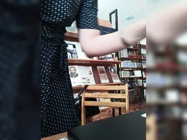 Live sex webcam photo for Nana-Bysi #248395605