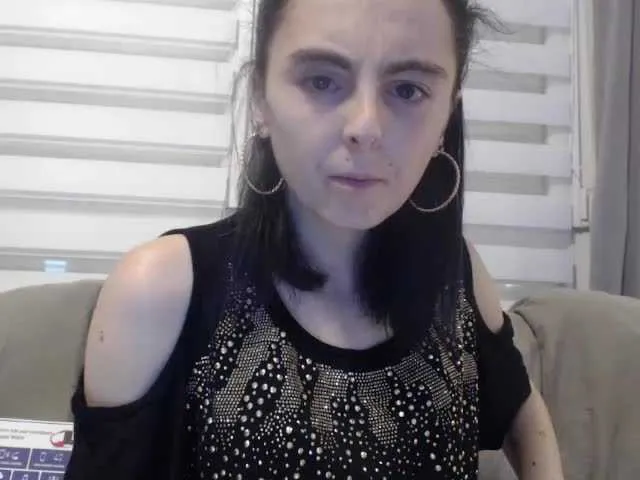 Live sex webcam photo for cleophee #287942071