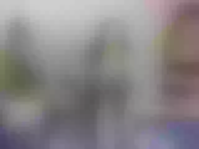 Live sex webcam photo for girlboom20 #249475826
