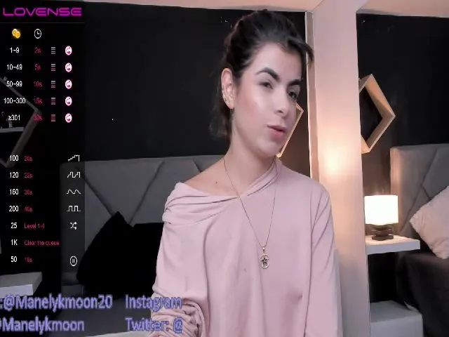 Live sex webcam photo for Manelyk_m #256981058