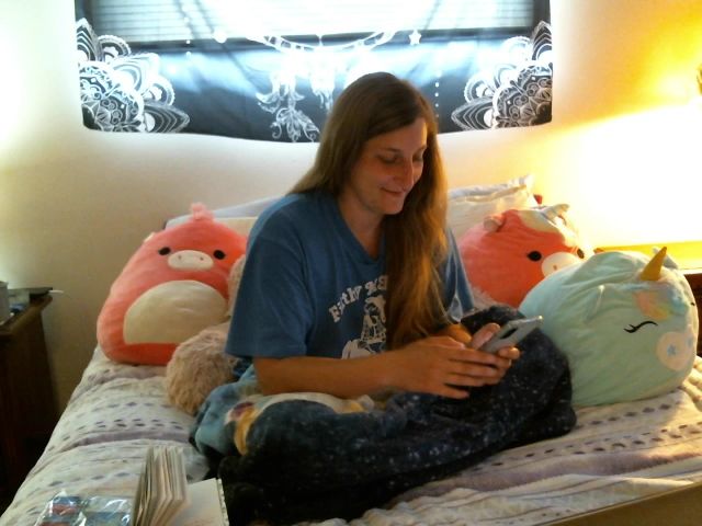 Live sex webcam photo for SuzieMoon #255666625