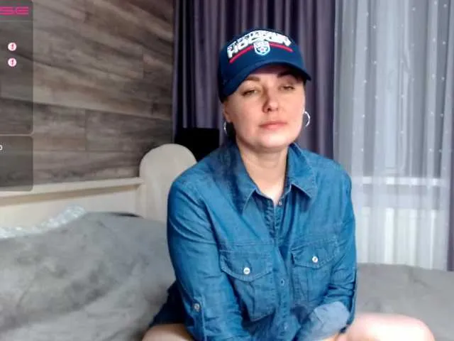 Live sex webcam photo for Enigma- #241545282