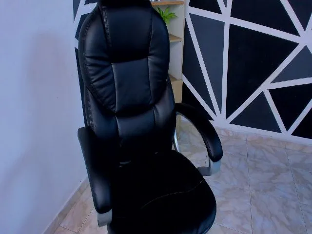 Live sex webcam photo for Tasha_cooper1 #264468138