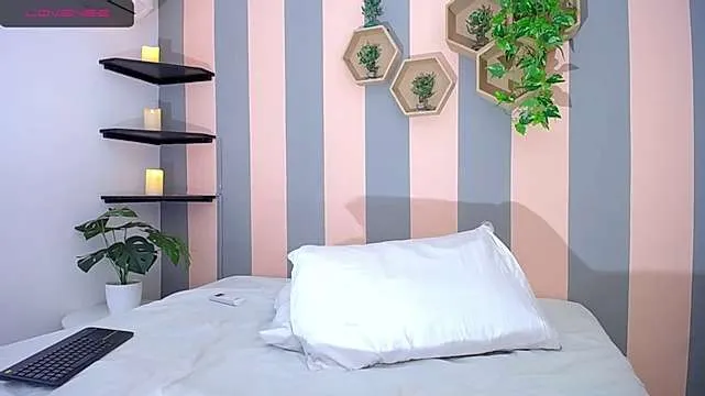 Live sex webcam photo for Ebony__aisha #244961726