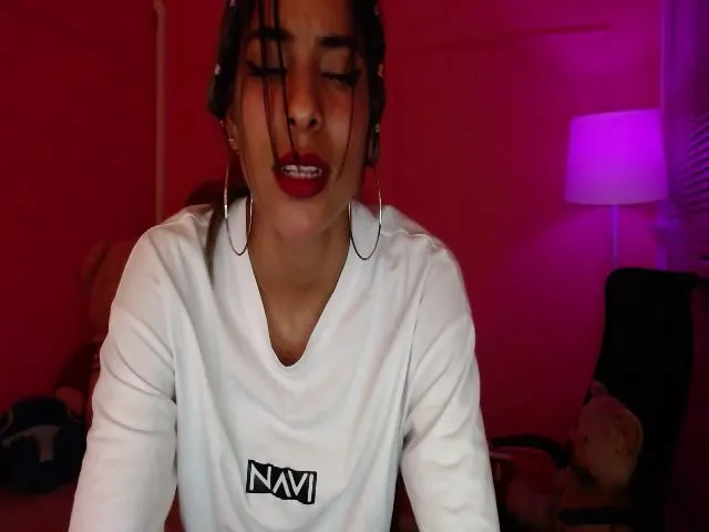 Live sex webcam photo for Diane_sinn #259466227