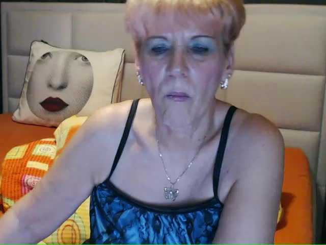 Live sex webcam photo for ANGELGRANNY #240966093