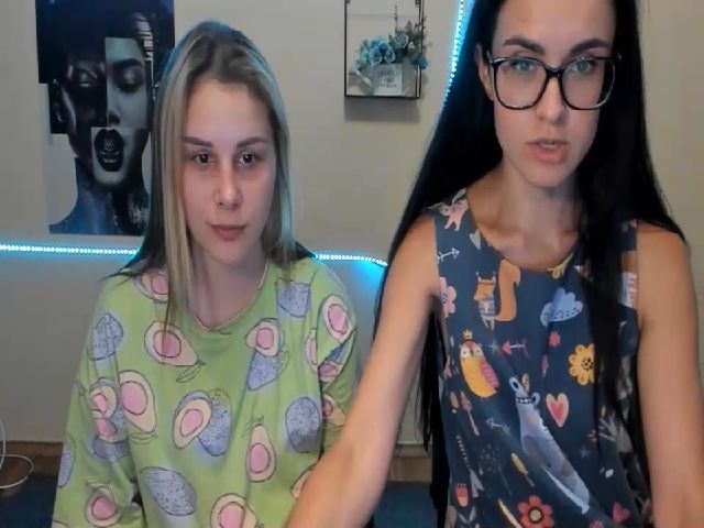 Live sex webcam photo for PolliMilk #259862757