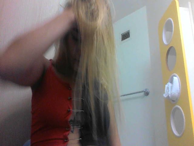 Live sex webcam photo for Qxeen_jasmin #260950305