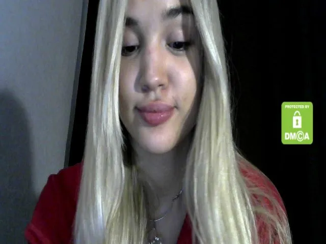 Live sex webcam photo for MyyDream #257115115