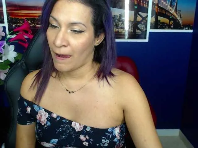 Live sex webcam photo for INFERNALSEXX #262397681
