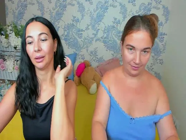 Live sex webcam photo for NikaRysa #264561578