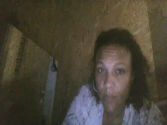 Live sex webcam photo for LailaRedd19 #255323113