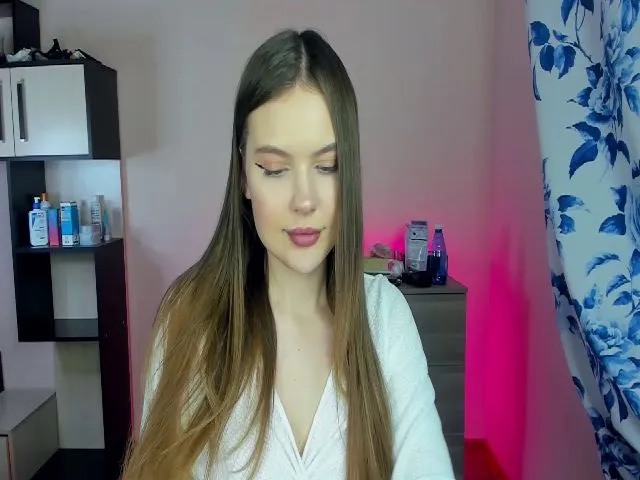 Live sex webcam photo for Daisymarly #265234483