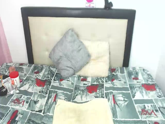 Live sex webcam photo for Pilarstar_ #257396531