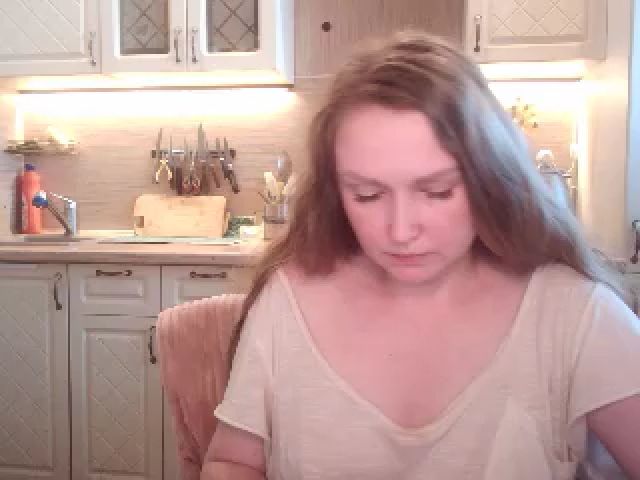 Live sex webcam photo for JaneGrey111 #253685743