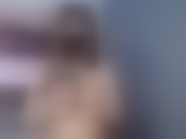 Live sex webcam photo for -EliSwan- #241507100