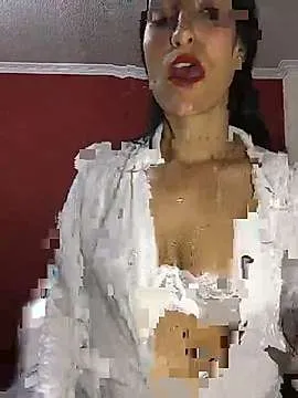 Live sex webcam photo for Gemma__ #242585637