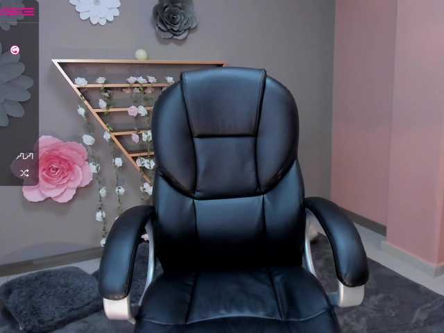 Live sex webcam photo for AlexaField #287990947