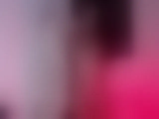 Live sex webcam photo for Samantha4k #264130328