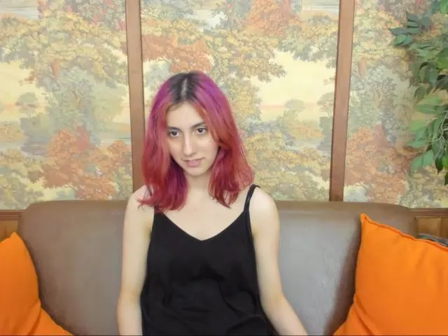 Live sex webcam photo for SarahBanks #262428838